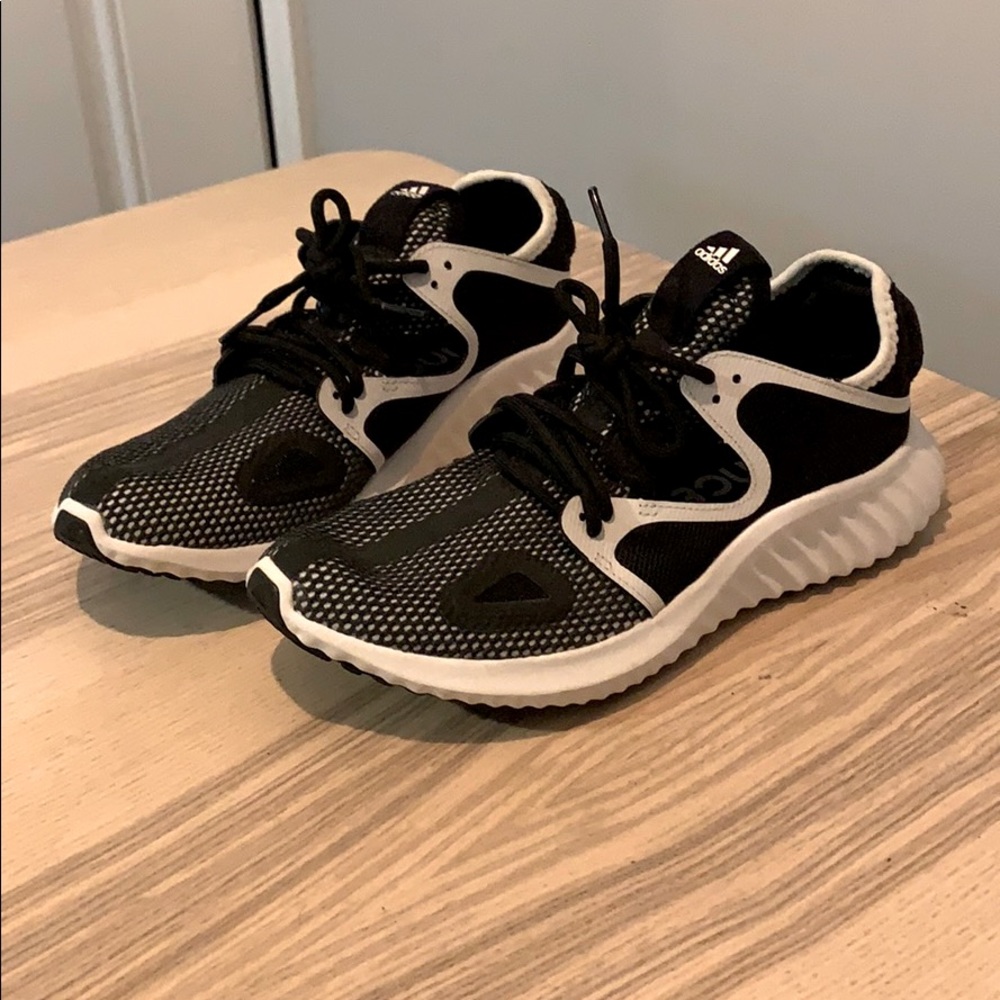 Adidas shoes size 7.5